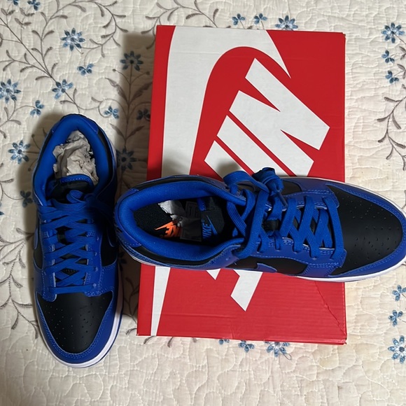 Nike Dunk Low (M 8.5, W sz 10) - Picture 7 of 8